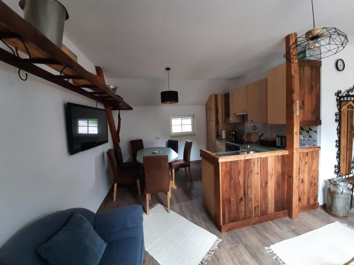 Ferienwohnung Holzer Payerbach Esterno foto